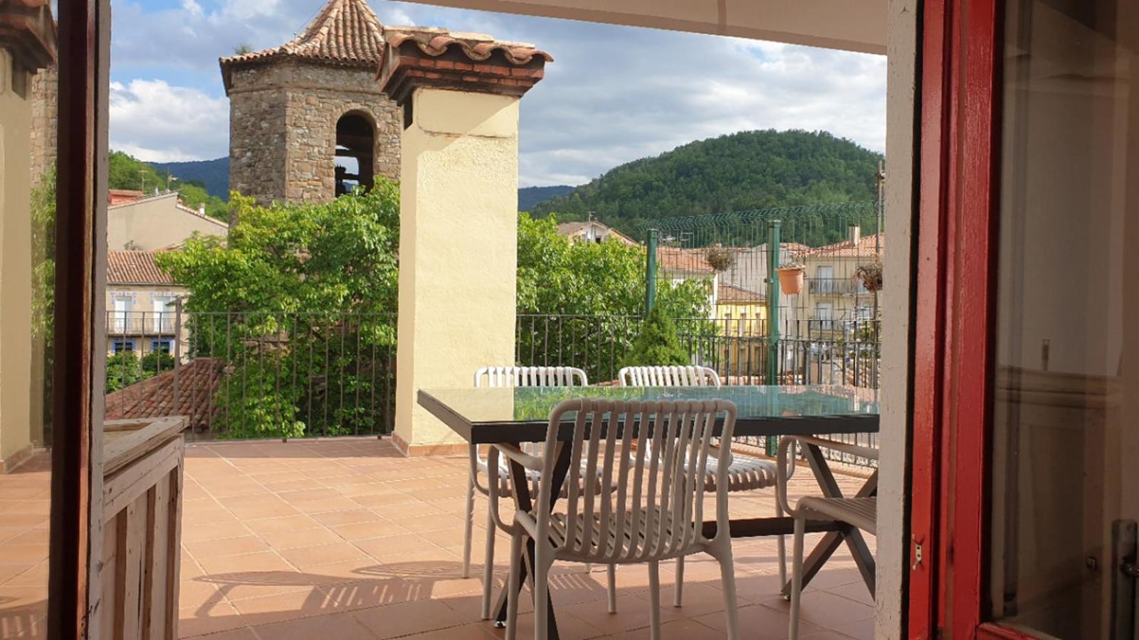 Casa Lola - Terraza panorámica en el centro del pueblo Apartamento Sant Joan de les Abadesses Exterior foto